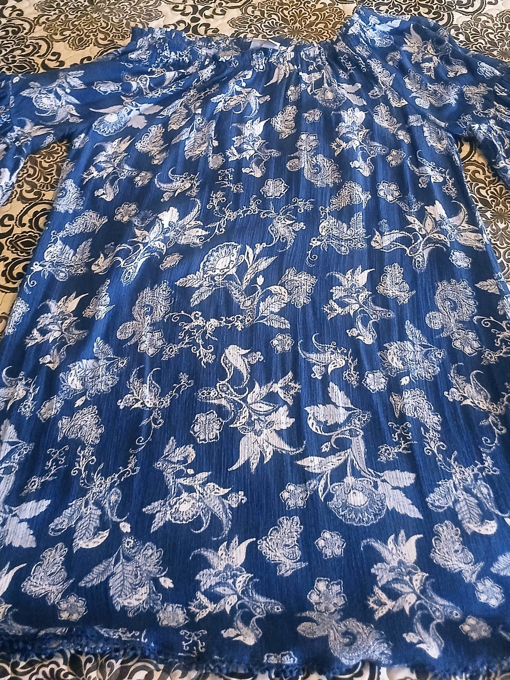 Knox Rose Blue and White Floral Off-Shoulder Dress